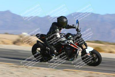media/Jan-13-2024-SoCal Trackdays (Sat) [[9c032fe5aa]]/Turn 14 Inside (150pm)/